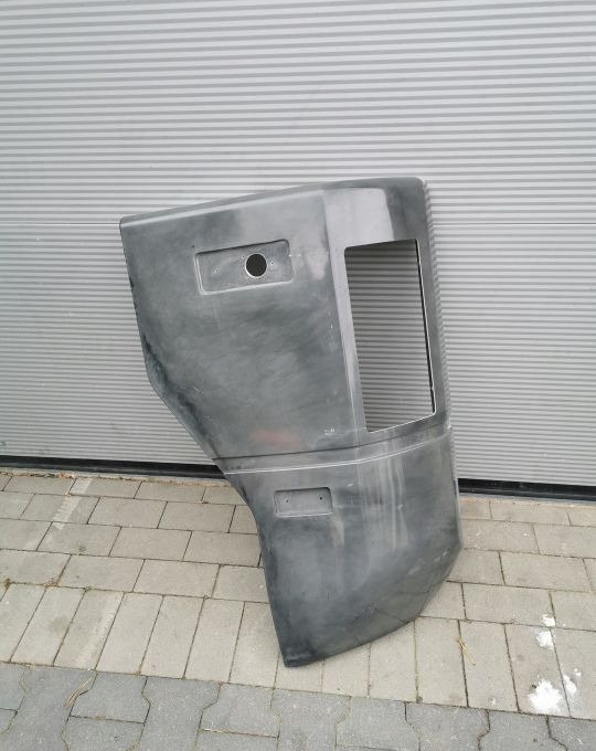 NAROŻNIK ZDERZAKA RENAULT MAGNUM E TEC ORYGINAŁ - Bumper untuk Truk: gambar 1 NAROŻNIK ZDERZAKA RENAULT MAGNUM E TEC ORYGINAŁ - Bumper untuk Truk: gambar 1