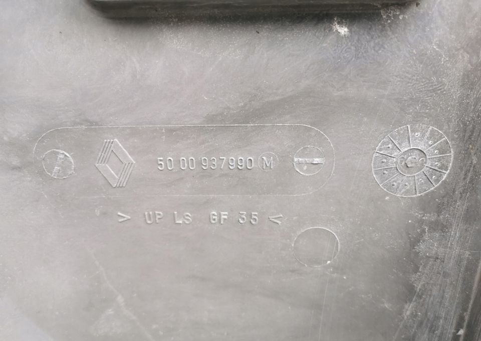 NAROŻNIK ZDERZAKA RENAULT MAGNUM E TEC ORYGINAŁ - Bumper untuk Truk: gambar 3 NAROŻNIK ZDERZAKA RENAULT MAGNUM E TEC ORYGINAŁ - Bumper untuk Truk: gambar 3