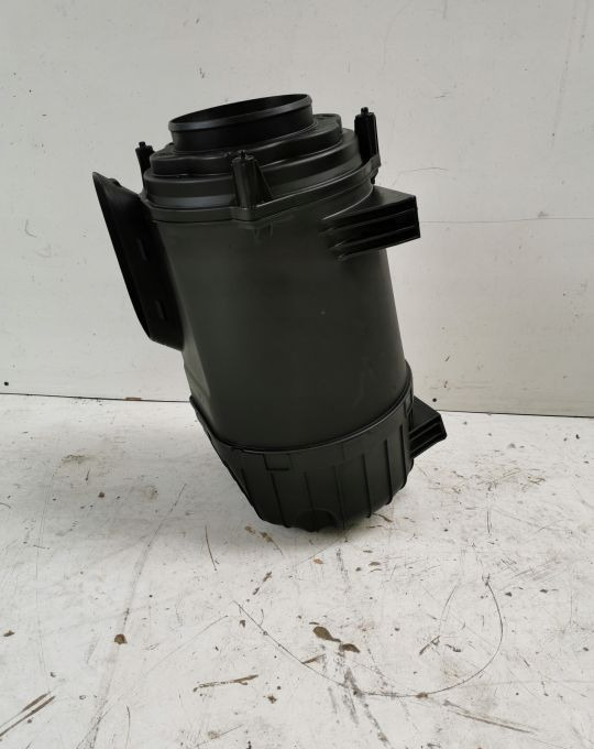 OBUDOWA FILTRA POWIETRZA SCANIA S R NGT 22321180 - Filter udara untuk Truk: gambar 2 OBUDOWA FILTRA POWIETRZA SCANIA S R NGT 22321180 - Filter udara untuk Truk: gambar 2