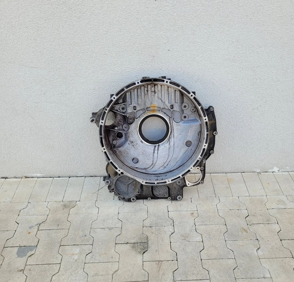 OBUDOWA SPRZEGLA ACTROS MP4 A4710157202 - Mesin untuk Truk: gambar 1 OBUDOWA SPRZEGLA ACTROS MP4 A4710157202 - Mesin untuk Truk: gambar 1