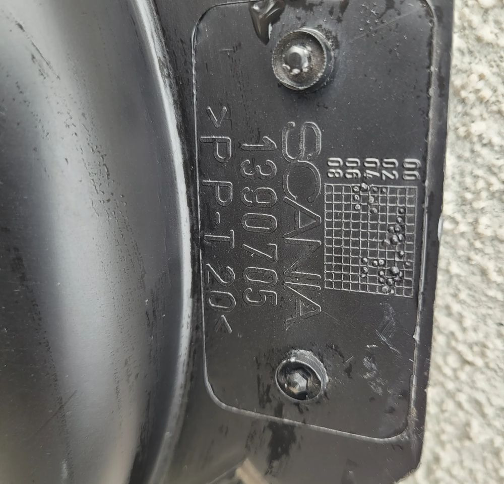 OSŁONA CHŁODNICY SCANIA R ORYGINAL NOWA 1390705 - Sistem pendingin: gambar 2 OSŁONA CHŁODNICY SCANIA R ORYGINAL NOWA 1390705 - Sistem pendingin: gambar 2