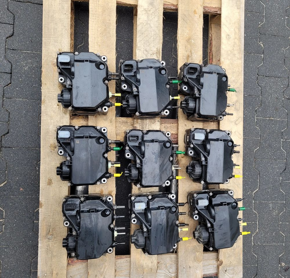 POMPA AD BLUE MAN TGX TG3 81.15403-6150 PO GW. CHWALIM116 - Sistem bahan bakar untuk Truk: gambar 1 POMPA AD BLUE MAN TGX TG3 81.15403-6150 PO GW. CHWALIM116 - Sistem bahan bakar untuk Truk: gambar 1