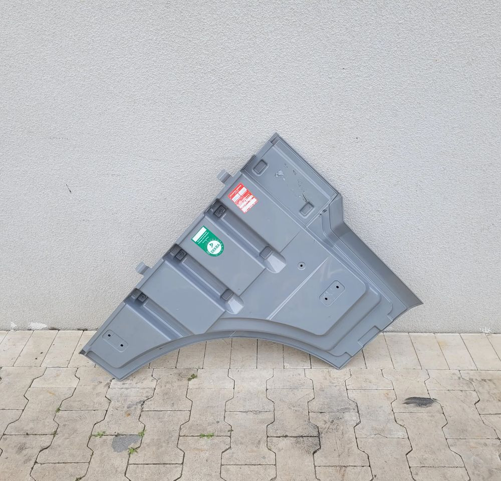 PRZEDŁUŻENIE DRZWI DAF XF 106 LH ORYGINAŁ - Pintu dan bagian untuk Truk: gambar 3 PRZEDŁUŻENIE DRZWI DAF XF 106 LH ORYGINAŁ - Pintu dan bagian untuk Truk: gambar 3