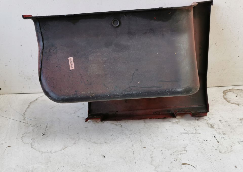 STOPNICA DOLNA VOLVO FH13 RH ORYGINAL 20529640 - Langkah kaki untuk Truk: gambar 2 STOPNICA DOLNA VOLVO FH13 RH ORYGINAL 20529640 - Langkah kaki untuk Truk: gambar 2