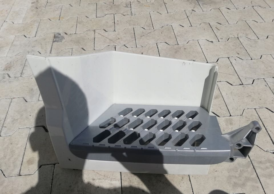 STOPNICA STOPIEN WŁAZ VOLVO FH 4 RH - Langkah kaki untuk Truk: gambar 3 STOPNICA STOPIEN WŁAZ VOLVO FH 4 RH - Langkah kaki untuk Truk: gambar 3