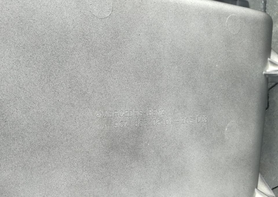 STOPNICA WŁAZ MERCEDES ATEGO EURO6 RH LH ORYGINAŁ - Langkah kaki untuk Truk: gambar 5 STOPNICA WŁAZ MERCEDES ATEGO EURO6 RH LH ORYGINAŁ - Langkah kaki untuk Truk: gambar 5