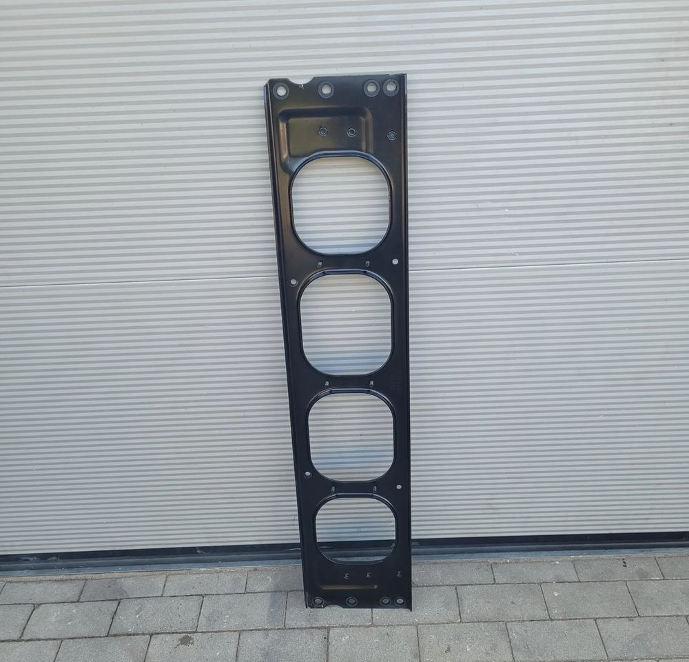 WAZMOCNIENIE POPRZECZNICA VOLVO FH4 FH5 NOWY ORYGINAŁ 21825534 - Tubuh dan eksterior untuk Truk: gambar 2 WAZMOCNIENIE POPRZECZNICA VOLVO FH4 FH5 NOWY ORYGINAŁ 21825534 - Tubuh dan eksterior untuk Truk: gambar 2