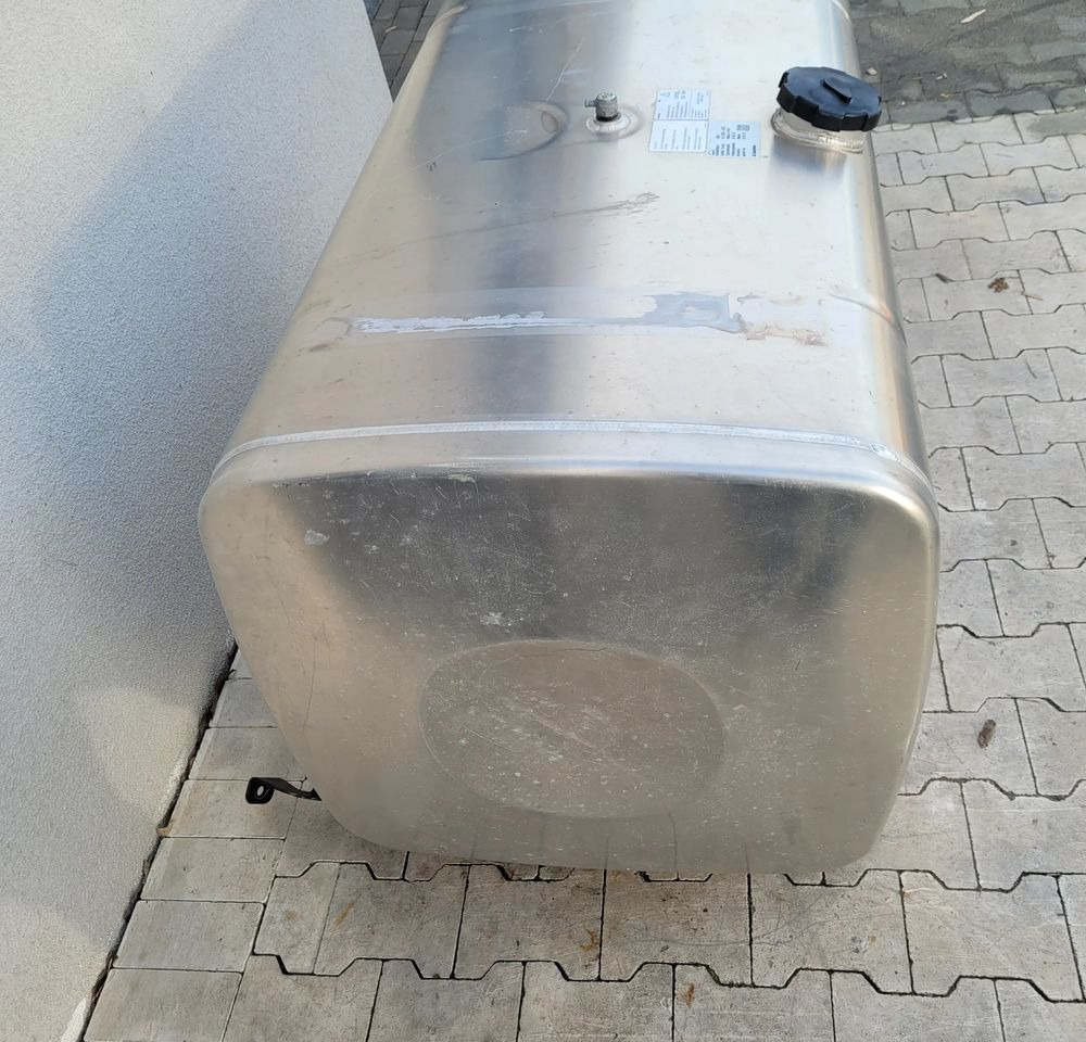 ZBIORNIK PALIWA MAN TGX 580L 81.12201-6737 - Sistem bahan bakar untuk Truk: gambar 3 ZBIORNIK PALIWA MAN TGX 580L 81.12201-6737 - Sistem bahan bakar untuk Truk: gambar 3