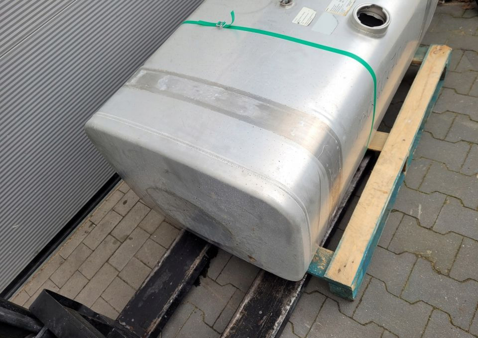 ZBIORNIK PALIWA MAN TGX TGS 480L 81.12201-6842 - Tangki bahan bakar: gambar 3 ZBIORNIK PALIWA MAN TGX TGS 480L 81.12201-6842 - Tangki bahan bakar: gambar 3