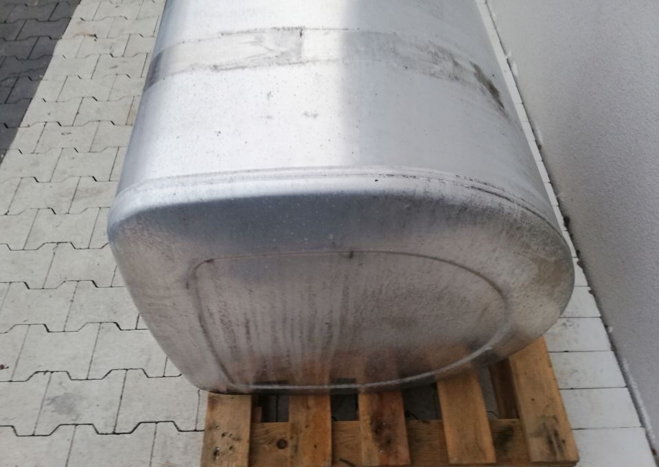 ZBIORNIK PALIWA VOLVO FH4 FH13 RENAULT 365l 90x70x70 - Tangki bahan bakar untuk Truk: gambar 2 ZBIORNIK PALIWA VOLVO FH4 FH13 RENAULT 365l 90x70x70 - Tangki bahan bakar untuk Truk: gambar 2