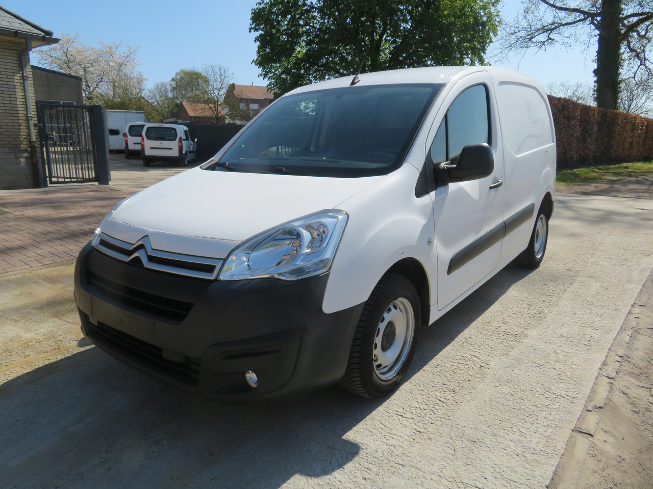 CITROËN Berlingo 1.6 BlueHDi CLUB - Van panel: gambar 3 CITROËN Berlingo 1.6 BlueHDi CLUB - Van panel: gambar 3