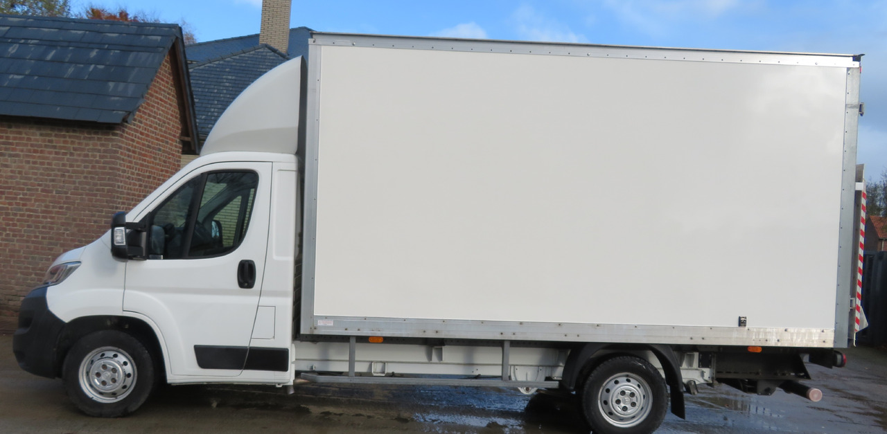 Citroën Jumper 2.0 Blue HDi - Van box: gambar 5 Citroën Jumper 2.0 Blue HDi - Van box: gambar 5