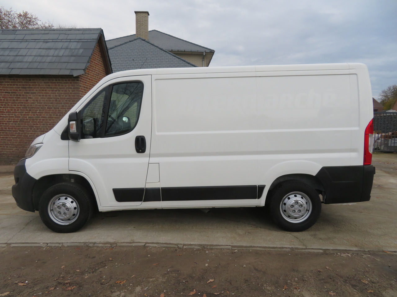 Citroën Jumper 2.2 BlueHDi - L1H1 - Van kecil: gambar 4 Citroën Jumper 2.2 BlueHDi - L1H1 - Van kecil: gambar 4