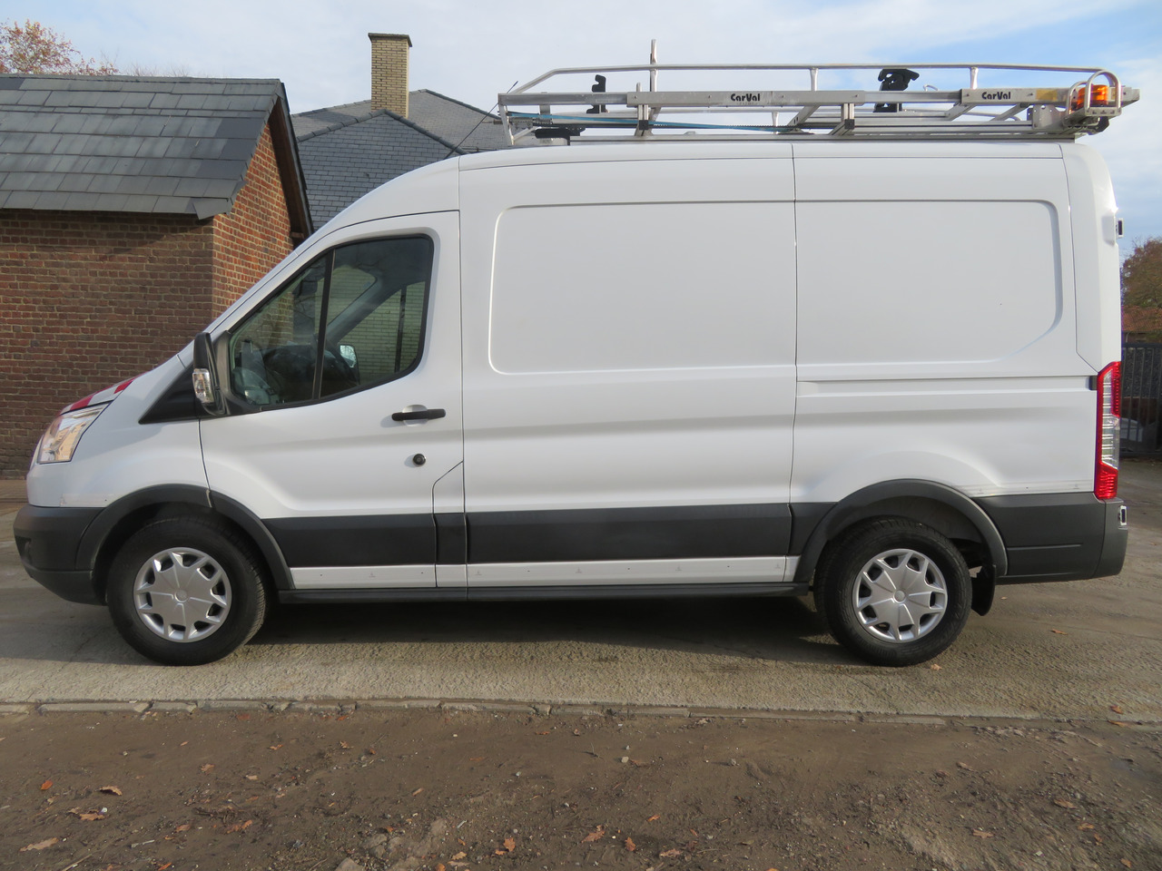 Ford Transit 2.0TDCi - L2H2 - Van panel: gambar 4 Ford Transit 2.0TDCi - L2H2 - Van panel: gambar 4