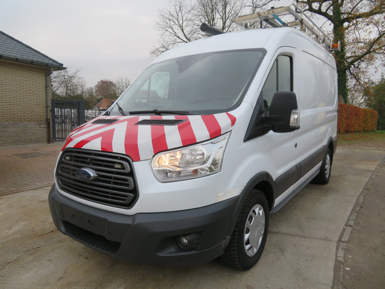 Ford Transit 2.0TDCi - L2H2 - Van panel: gambar 3 Ford Transit 2.0TDCi - L2H2 - Van panel: gambar 3