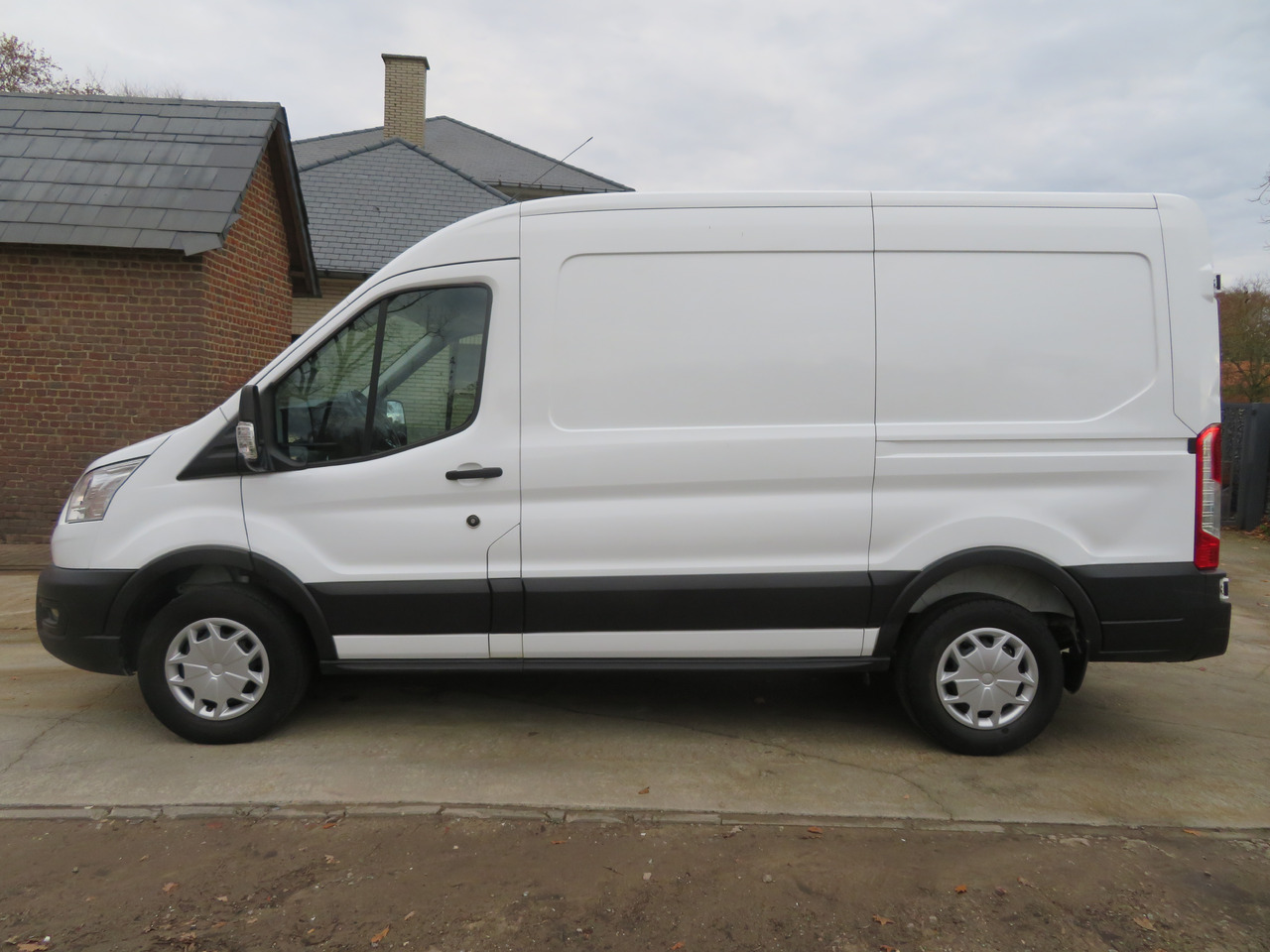 Ford Transit 2.0TDCi TREND - L2H2 - Van panel: gambar 4 Ford Transit 2.0TDCi TREND - L2H2 - Van panel: gambar 4
