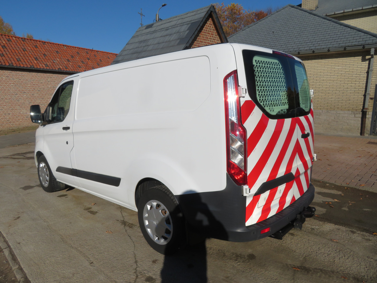 Ford Transit Custom 2.0tdci - Van kecil: gambar 5 Ford Transit Custom 2.0tdci - Van kecil: gambar 5