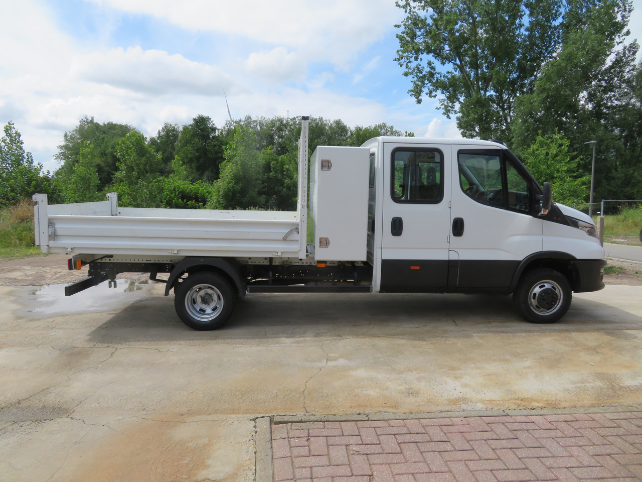 Leasing IVECO Daily 35C16 3.0 Dubbel cabine IVECO Daily 35C16 3.0 Dubbel cabine: gambar 8