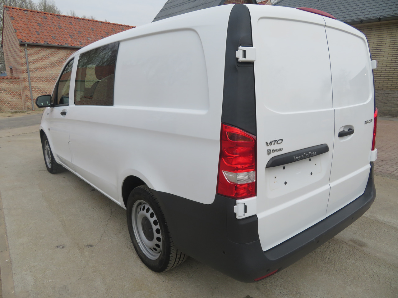 MERCEDES-BENZ Vito 114cdi - A2 - dubbel cabine - Van kecil, Van kombi: gambar 5 MERCEDES-BENZ Vito 114cdi - A2 - dubbel cabine - Van kecil, Van kombi: gambar 5