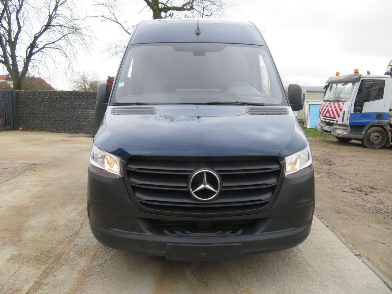 Mercedes-Benz Sprinter 311CDi - Van kecil: gambar 2 Mercedes-Benz Sprinter 311CDi - Van kecil: gambar 2