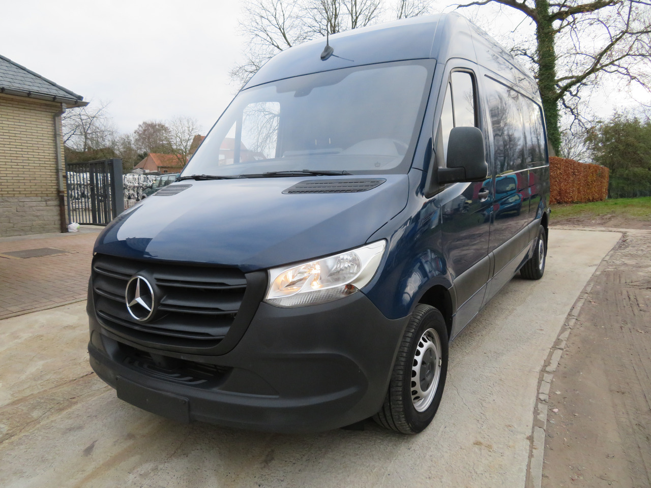 Mercedes-Benz Sprinter 311CDi - Van kecil: gambar 3 Mercedes-Benz Sprinter 311CDi - Van kecil: gambar 3