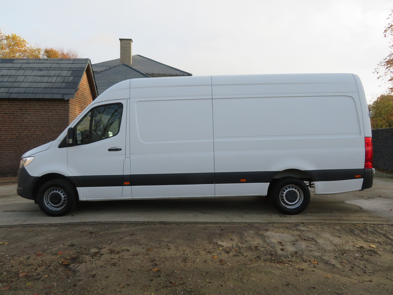 Mercedes-Benz Sprinter 317cdi - A3H2 - 3.5T trekvermogen - Van panel: gambar 4 Mercedes-Benz Sprinter 317cdi - A3H2 - 3.5T trekvermogen - Van panel: gambar 4