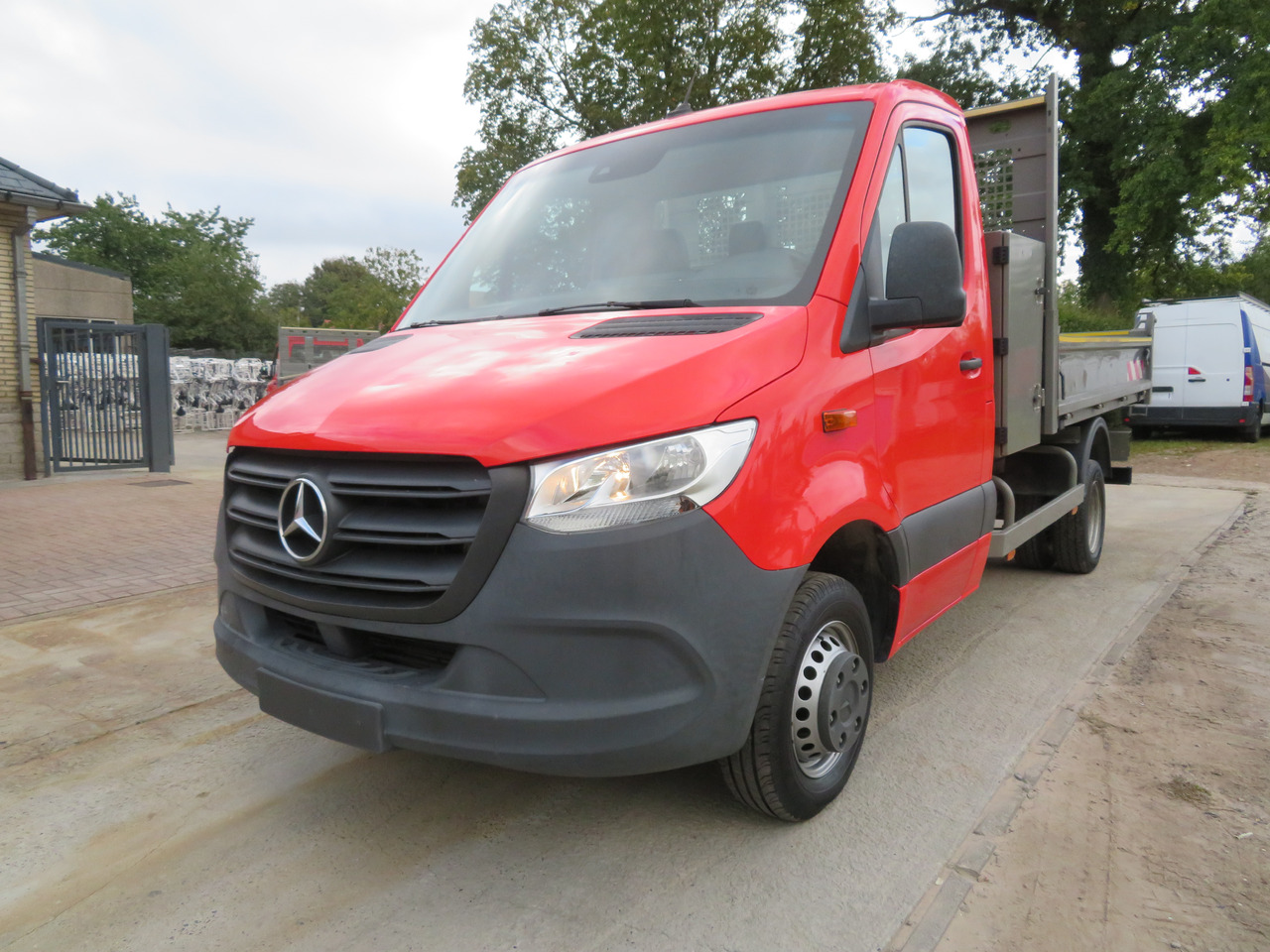 Mercedes-Benz Sprinter 514cdi - Van jungkit: gambar 3 Mercedes-Benz Sprinter 514cdi - Van jungkit: gambar 3
