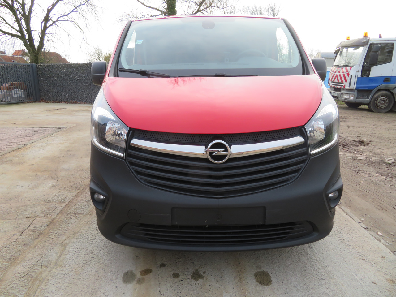 Opel Vivaro 1.6CDTI BI-Turbo - L1H1 - Van kecil: gambar 2 Opel Vivaro 1.6CDTI BI-Turbo - L1H1 - Van kecil: gambar 2