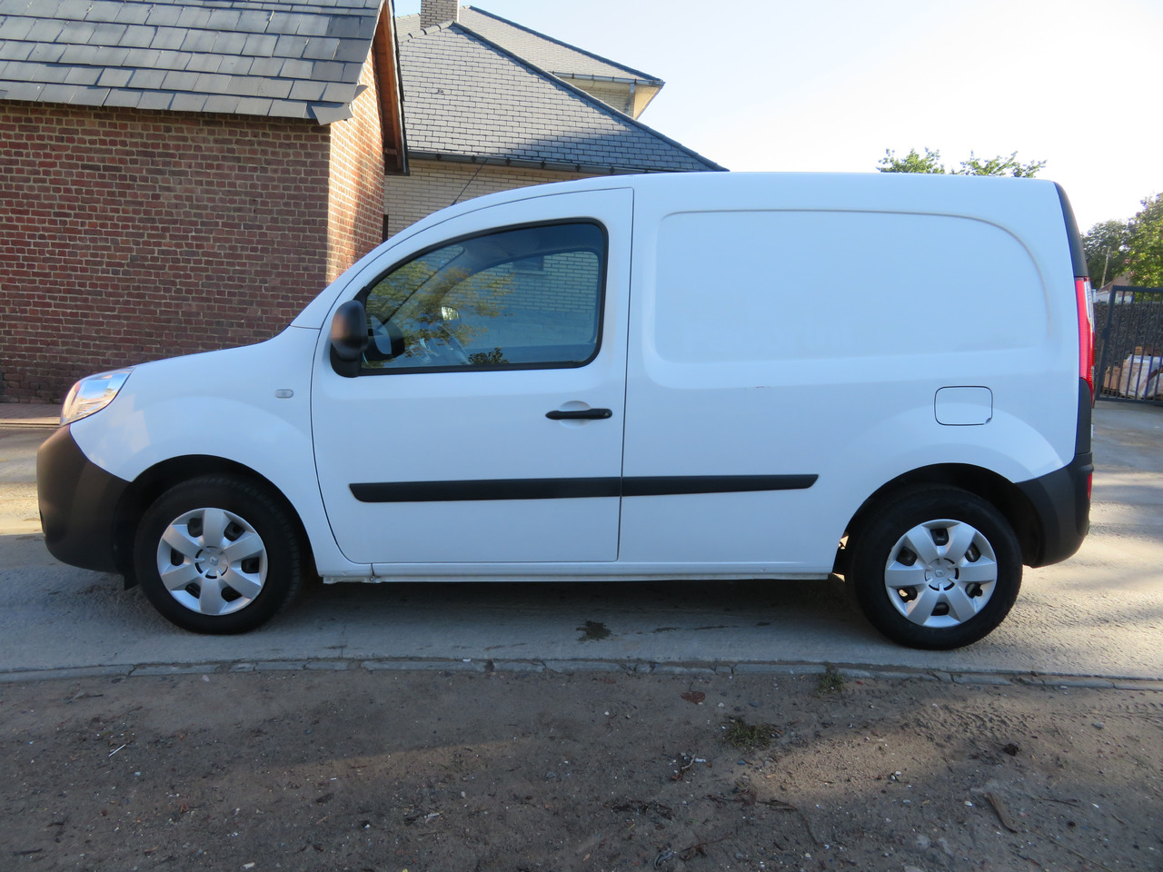 Renault Kangoo EXPRESS 1.5 dCi - Van kecil: gambar 4 Renault Kangoo EXPRESS 1.5 dCi - Van kecil: gambar 4