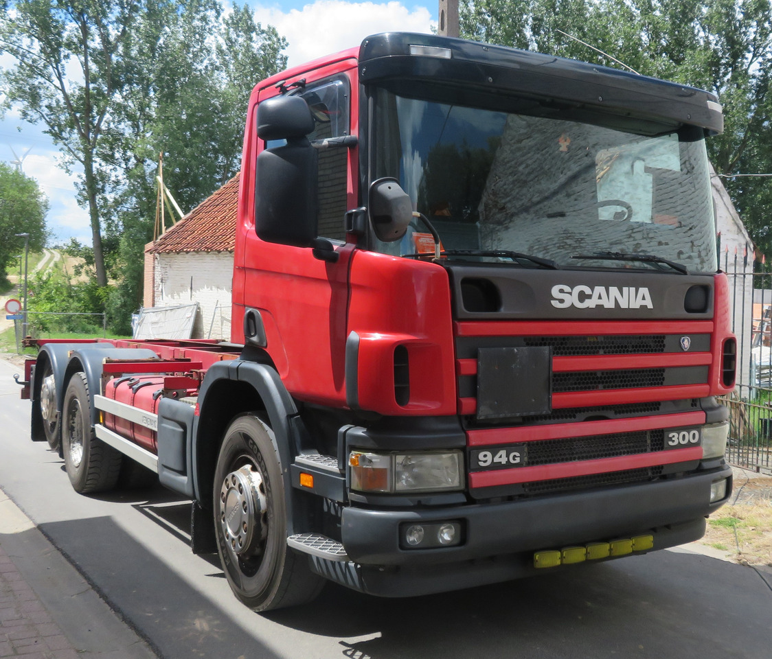 Scania 94 GB 6X2 - Truk sasis: gambar 1 Scania 94 GB 6X2 - Truk sasis: gambar 1