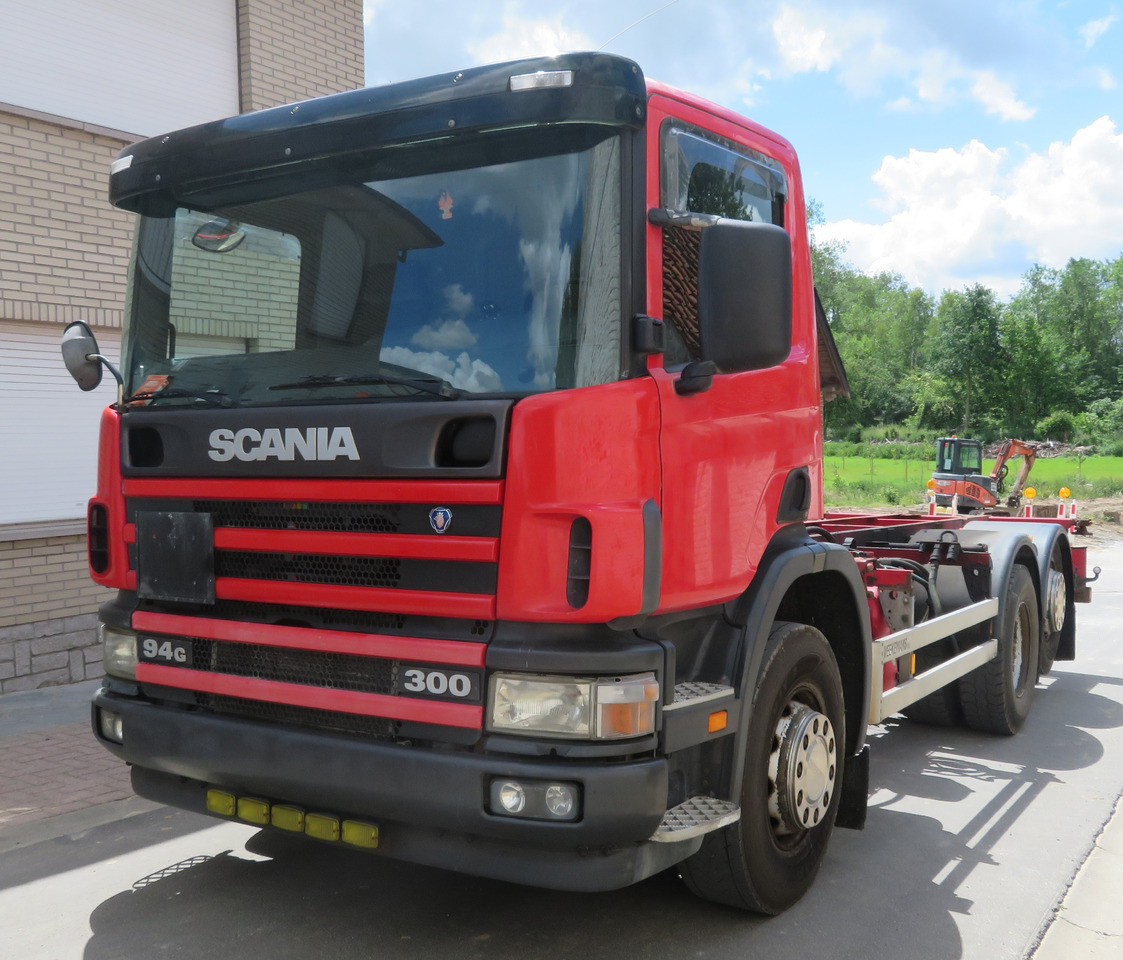 Scania 94 GB 6X2 - Truk sasis: gambar 4 Scania 94 GB 6X2 - Truk sasis: gambar 4