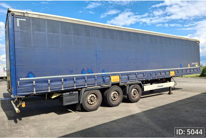 Krone SD / BPW Disk / Huckepack - Semi-trailer dengan terpal samping: gambar 5 Krone SD / BPW Disk / Huckepack - Semi-trailer dengan terpal samping: gambar 5