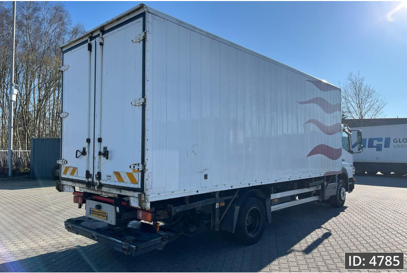Mercedes-Benz Atego 1318 Day Cab, Euro 5, BDF / EPS automatic / DHOLLANDIA 2000KG - Pengangkut kontainer/ Container truck: gambar 3 Mercedes-Benz Atego 1318 Day Cab, Euro 5, BDF / EPS automatic / DHOLLANDIA 2000KG - Pengangkut kontainer/ Container truck: gambar 3