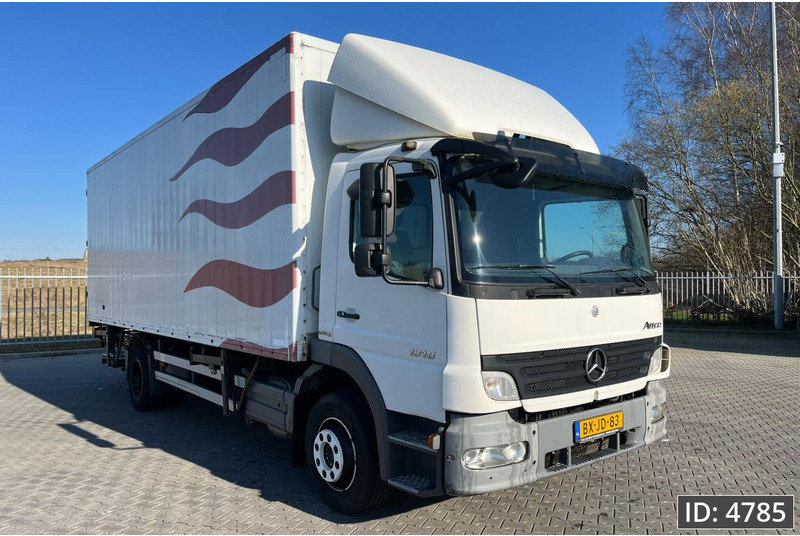 Mercedes-Benz Atego 1318 Day Cab, Euro 5, BDF / EPS automatic / DHOLLANDIA 2000KG - Pengangkut kontainer/ Container truck: gambar 4 Mercedes-Benz Atego 1318 Day Cab, Euro 5, BDF / EPS automatic / DHOLLANDIA 2000KG - Pengangkut kontainer/ Container truck: gambar 4