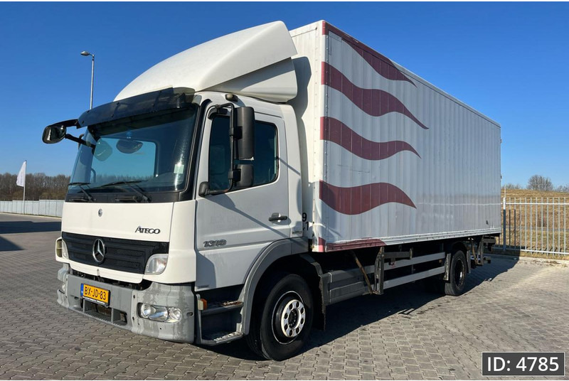 Mercedes-Benz Atego 1318 Day Cab, Euro 5, BDF / EPS automatic / DHOLLANDIA 2000KG - Pengangkut kontainer/ Container truck: gambar 1 Mercedes-Benz Atego 1318 Day Cab, Euro 5, BDF / EPS automatic / DHOLLANDIA 2000KG - Pengangkut kontainer/ Container truck: gambar 1