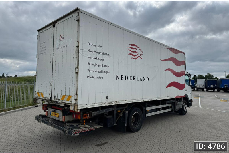 Mercedes-Benz Atego 1318 Day Cab, Euro 5, BDF / EPS automatic / DHOLLANDIA 2000KG - Pengangkut kontainer/ Container truck: gambar 3 Mercedes-Benz Atego 1318 Day Cab, Euro 5, BDF / EPS automatic / DHOLLANDIA 2000KG - Pengangkut kontainer/ Container truck: gambar 3