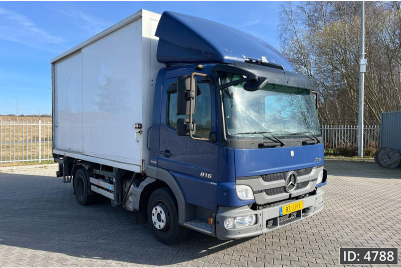 Mercedes-Benz Atego 816 Day Cab, Euro 5, BDF / EPS automatic / standklima / Hydraulic system - Pengangkut kontainer/ Container truck: gambar 4 Mercedes-Benz Atego 816 Day Cab, Euro 5, BDF / EPS automatic / standklima / Hydraulic system - Pengangkut kontainer/ Container truck: gambar 4