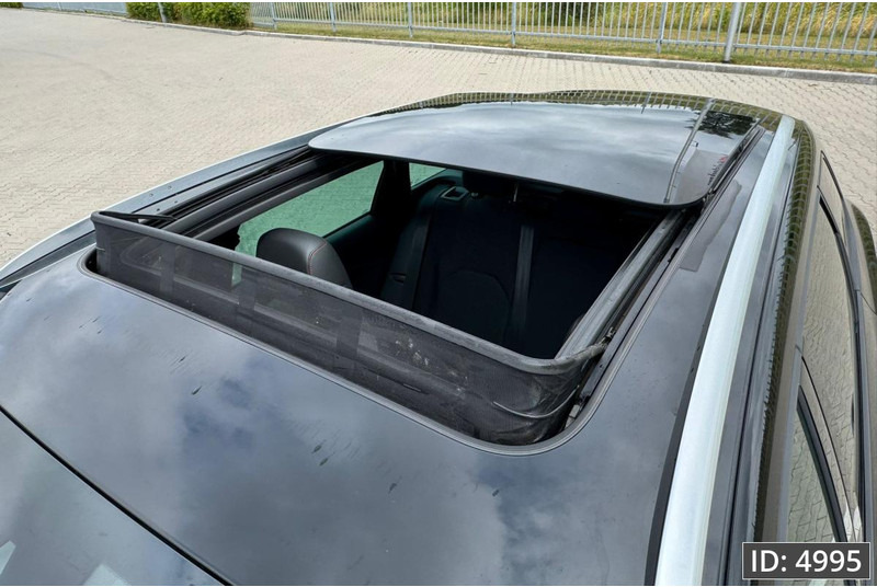 Mobil SEAT Leon ST FR 2.0 Euro 6, DSG/Pano/Camera/Keyless/Extra winterset: gambar 6 Mobil SEAT Leon ST FR 2.0 Euro 6, DSG/Pano/Camera/Keyless/Extra winterset: gambar 6