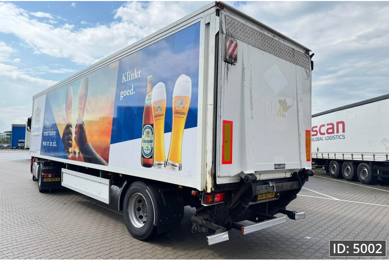 Schmitz Cargobull SCS 10 / City / Steering axle / DHOLLANDIA 2500KG - Semi-trailer kotak tertutup: gambar 2 Schmitz Cargobull SCS 10 / City / Steering axle / DHOLLANDIA 2500KG - Semi-trailer kotak tertutup: gambar 2