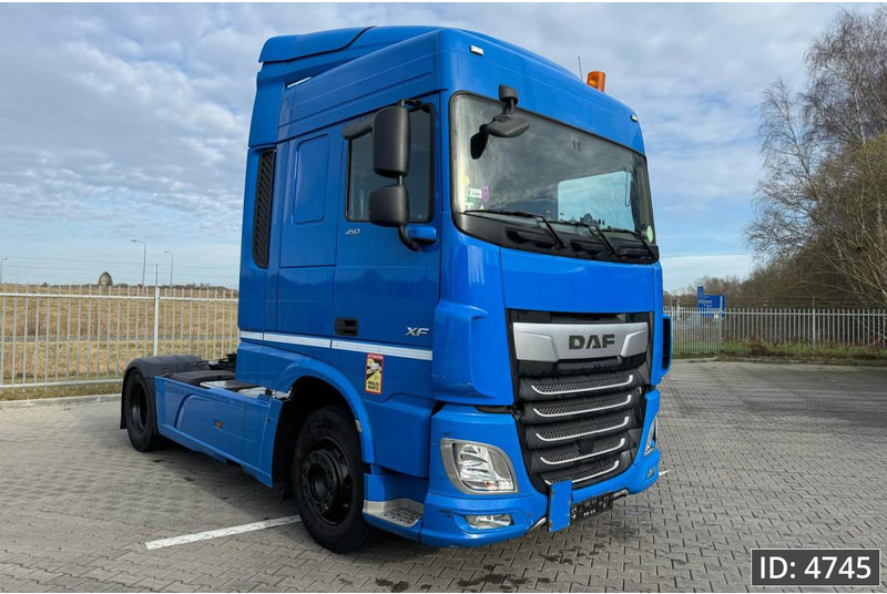 DAF XF 450 SC, Euro 6, / Fridge - Tractor head: gambar 4 DAF XF 450 SC, Euro 6, / Fridge - Tractor head: gambar 4