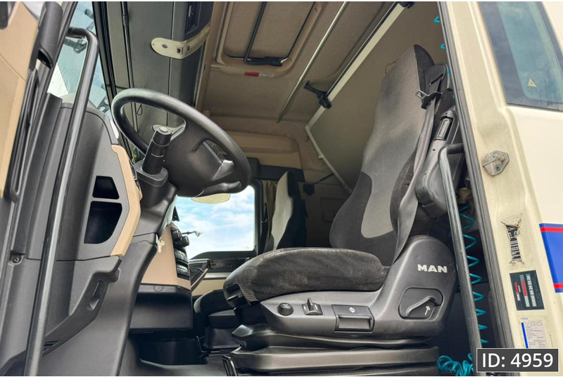 MAN TGX 18.460 XLX, Euro 6, / Fridge / 3 Pieces - Tractor head: gambar 5 MAN TGX 18.460 XLX, Euro 6, / Fridge / 3 Pieces - Tractor head: gambar 5