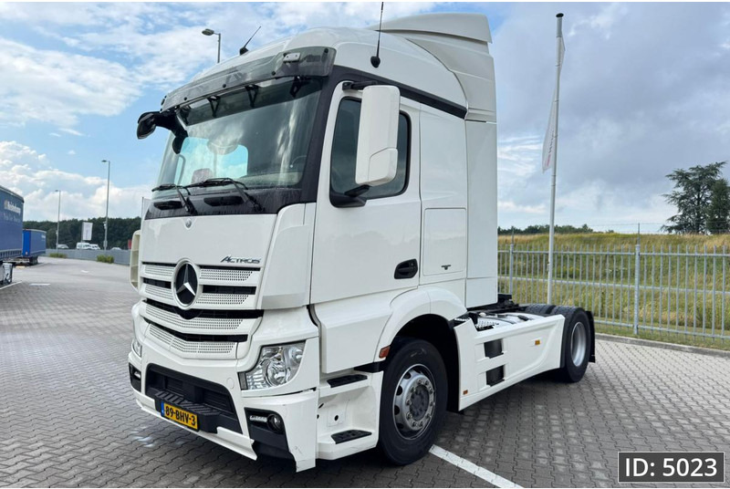 Mercedes-Benz Actros 1842 StreamSpace, Euro 6, / Streamspace / 9 Pieces - Tractor head: gambar 1 Mercedes-Benz Actros 1842 StreamSpace, Euro 6, / Streamspace / 9 Pieces - Tractor head: gambar 1