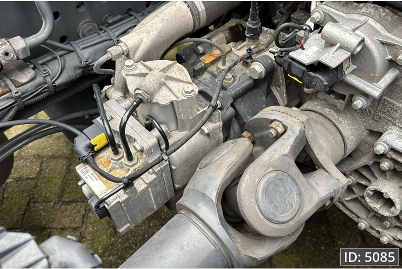Mercedes-Benz Actros 1843 StreamSpace, Euro 6, / Retarder, Intarder - Tractor head: gambar 5 Mercedes-Benz Actros 1843 StreamSpace, Euro 6, / Retarder, Intarder - Tractor head: gambar 5