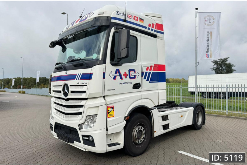 Mercedes-Benz Actros 1845 GigaSpace, Euro 6, / Fridge / 2 Tanks / 3 Pieces - Tractor head: gambar 1 Mercedes-Benz Actros 1845 GigaSpace, Euro 6, / Fridge / 2 Tanks / 3 Pieces - Tractor head: gambar 1