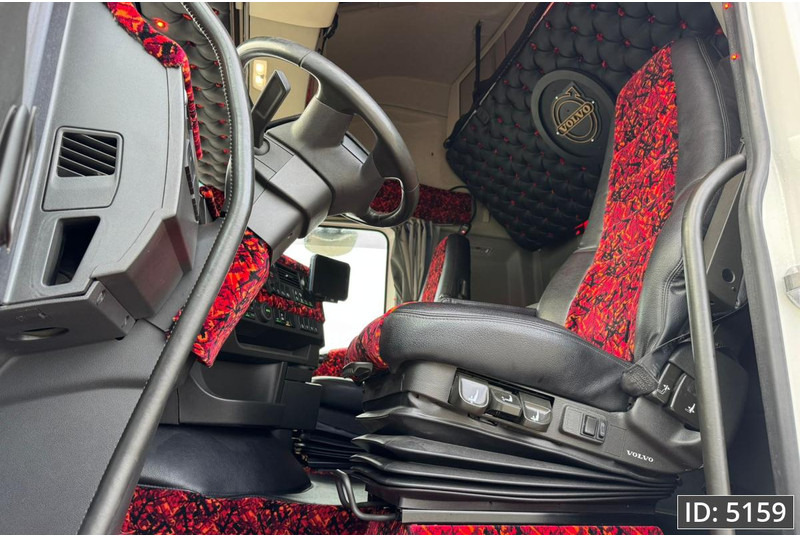 Volvo FH 460 Globetrotter XL, Euro 6, / 2 Tanks / Spec. Interior / TOP condition! - Tractor head: gambar 5 Volvo FH 460 Globetrotter XL, Euro 6, / 2 Tanks / Spec. Interior / TOP condition! - Tractor head: gambar 5