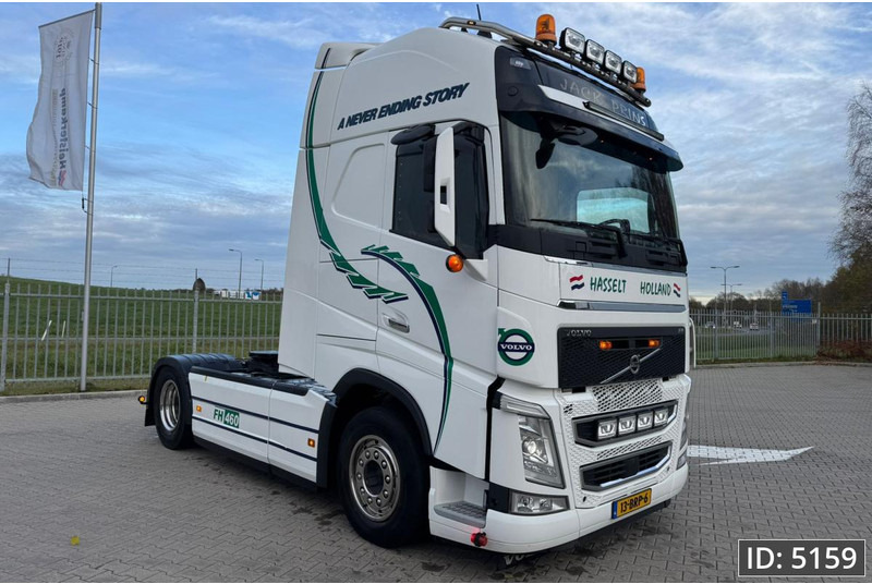 Volvo FH 460 Globetrotter XL, Euro 6, / 2 Tanks / Spec. Interior / TOP condition! - Tractor head: gambar 4 Volvo FH 460 Globetrotter XL, Euro 6, / 2 Tanks / Spec. Interior / TOP condition! - Tractor head: gambar 4