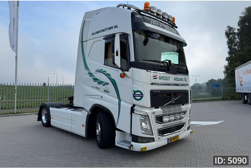 Volvo FH 460 Globetrotter XL, Euro 6, Mega / Like new! / Special interior / Standklima / 2 Tanks - Tractor head: gambar 4 Volvo FH 460 Globetrotter XL, Euro 6, Mega / Like new! / Special interior / Standklima / 2 Tanks - Tractor head: gambar 4