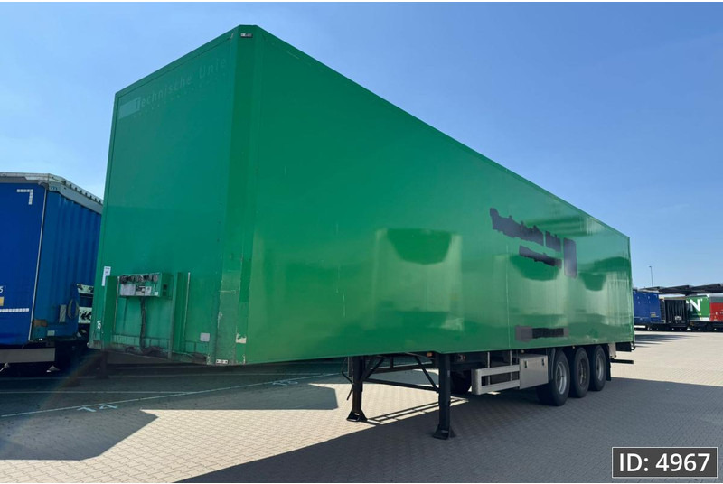 Van Eck PT-3 / BPW Drum / Roll up door - Semi-trailer kotak tertutup: gambar 1 Van Eck PT-3 / BPW Drum / Roll up door - Semi-trailer kotak tertutup: gambar 1