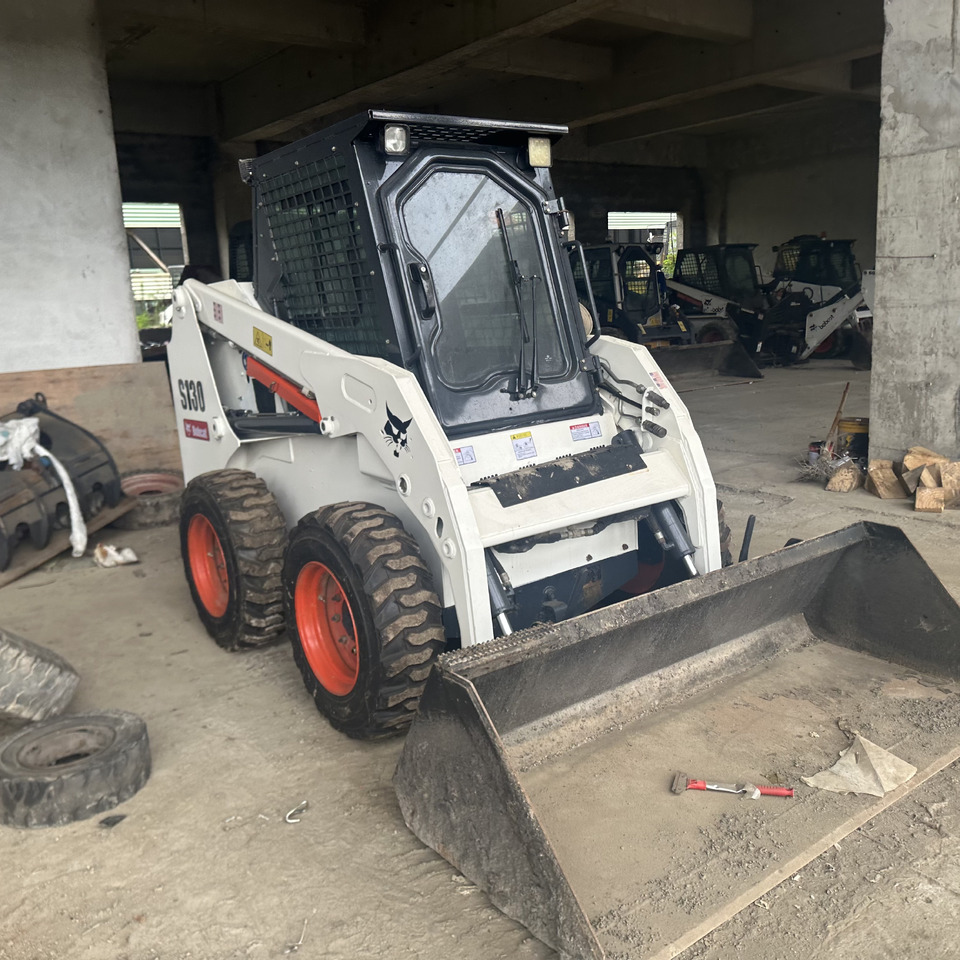BOBCAT S130 Skid Steer Loader Click for Discount - Skid steer: gambar 2 BOBCAT S130 Skid Steer Loader Click for Discount - Skid steer: gambar 2