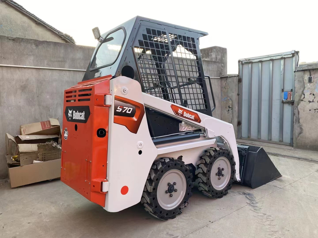 BOBCAT S70 Skid Steer Loader Click for Discount - Skid steer: gambar 3 BOBCAT S70 Skid Steer Loader Click for Discount - Skid steer: gambar 3